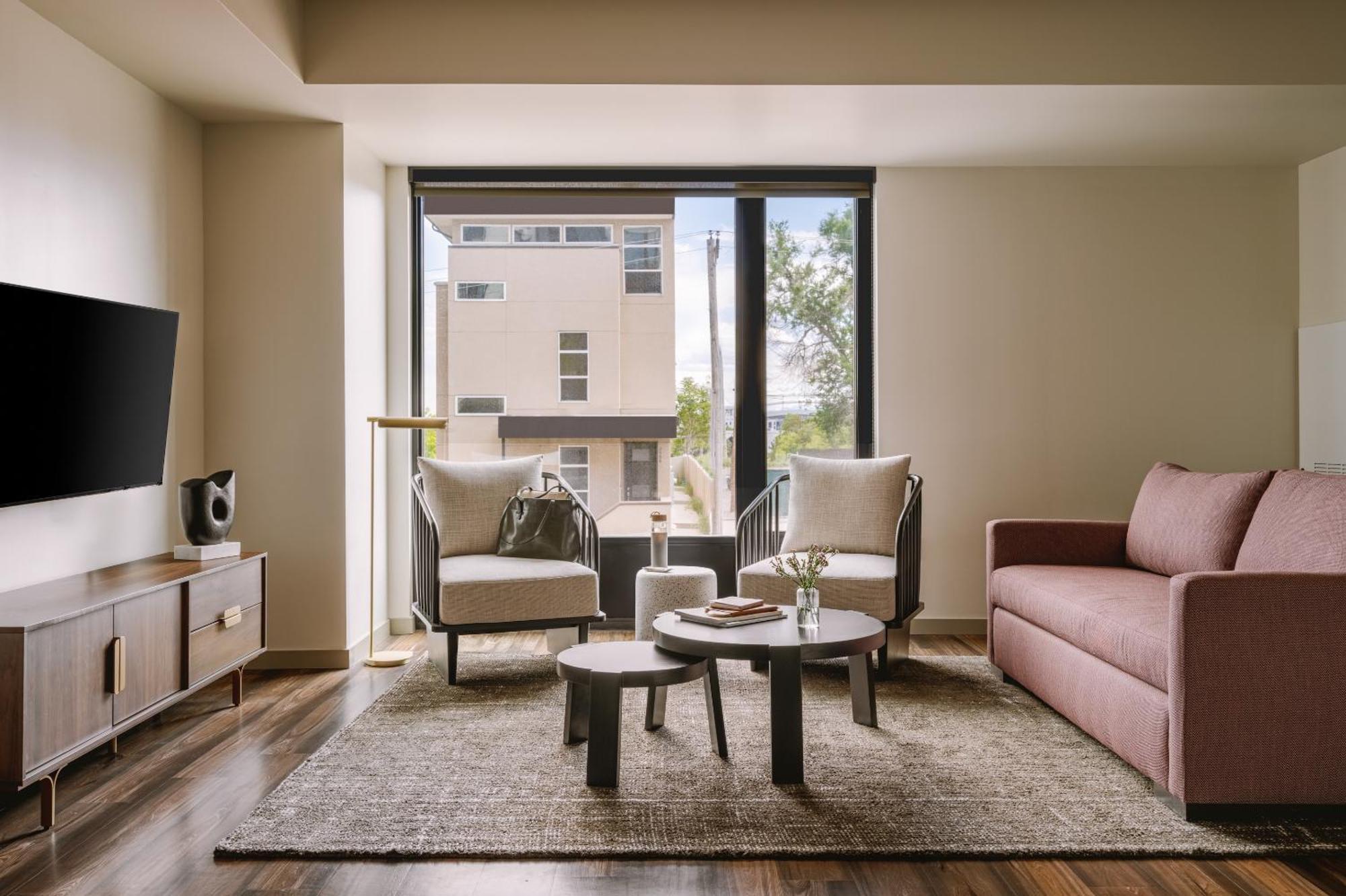 Sonder By Marriott Bonvoy Skyline Apartments Lohi DEN Room photo